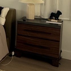 Nightstand 