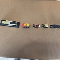 Miniature Truck And Cars