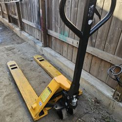 Uline Pallet Jack $190