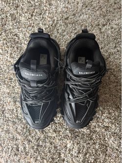 Balenciaga tracks( read description)