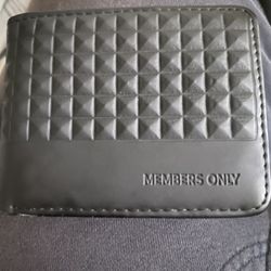 Members Only Wallet 
