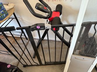 Gate (empire & Gary)