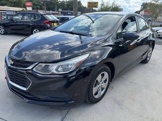 2017 Chevrolet Cruze LS Auto Sedan