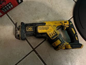 DeWalt saw saw used works