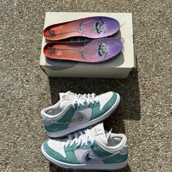 SB Dunk Low April (size 10.5)