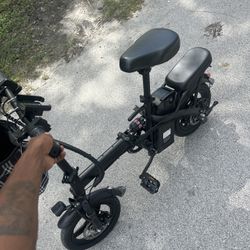 48V Folding Electric Bike w/ Lithium Battery – Like New