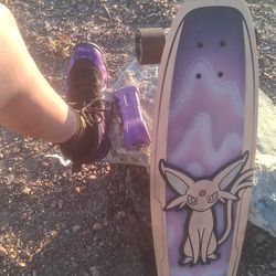 Pokémon skateboard