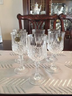 Never used antique crystal wine glasses