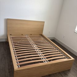 IKEA - MALM BED FRAME