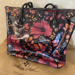 Patricia Nash, Women’s handbag. Color Tropical Escape 