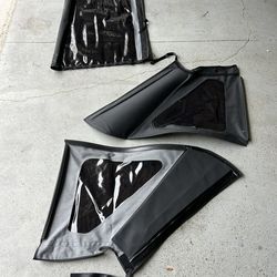 LIKE NEW! 2007-2018 Jeep Wrangler JK (4-Door) Soft Top Set