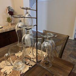 Bar Ware. Pitcher W/6Hurricane Glasses And Stand