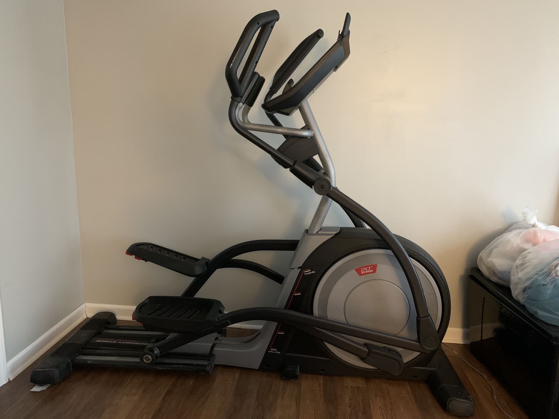 Pro form Elliptical