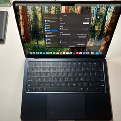 2025 MacBook Air 13” M4/16GB/256GB