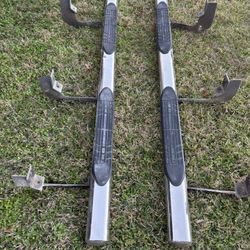 Step Rails & Tail Lights 2004 Titan