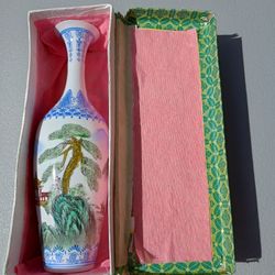 Vintage Chinese Eggshell Porcelain Vase from Jingdezhen 10" Tall *25.00 Firm*
