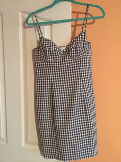 Kenar Mini Dress. Size 6.