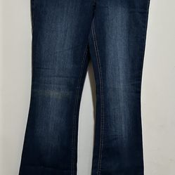 L.E.I. Jeans Size 7 Regular