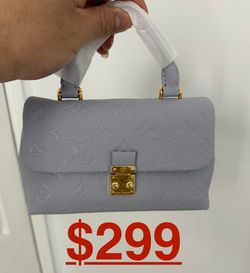 Louis Vuitton Women’s Purse