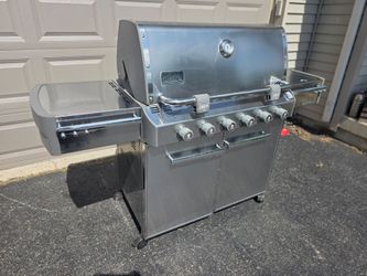Weber Summit S-670 Stainless Grill