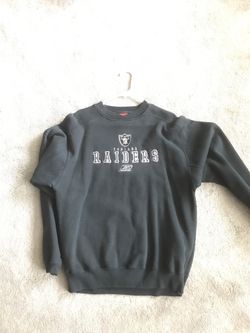 Raiders sweatshirt