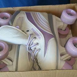 Girls skates