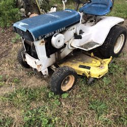 1970 John Deer Model 120 Patio Tractor 