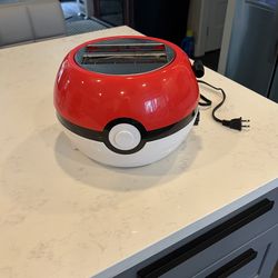 Pokémon  ball toaster