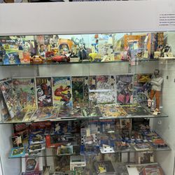 Comic Books, Toys, Collectibles 