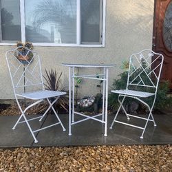 Bistro Table And Chairs Anti White 