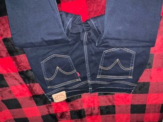 Levi's Dark Wash Denim Jeans