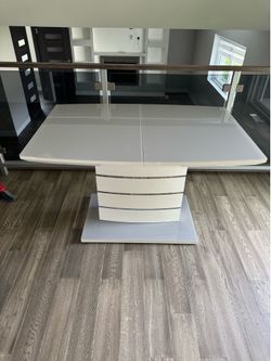 Modern White Extendable Dining Table