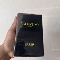 Valentino Born In Roma Yellow Dream Eau De Toilette