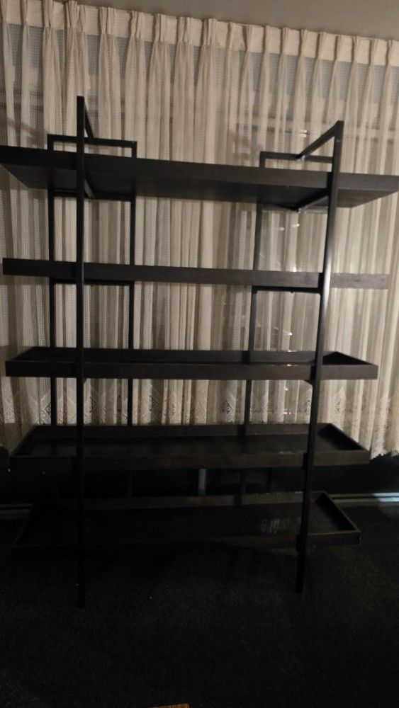 Shelves And Organization