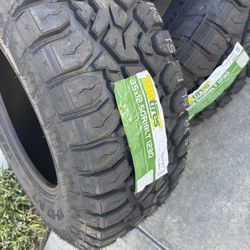 4 NEW 35X12.50R18 $750