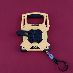 DEWALT 1/2- Inch  100-Ft Long Measure Tape 