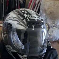 ZOX Youth Medium Motorcycle Helmet Basically Brand New