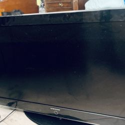 SAMSUNG 46” LCD HDTV