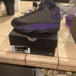 Jordan 13 Court Purple GS Size 4.5 