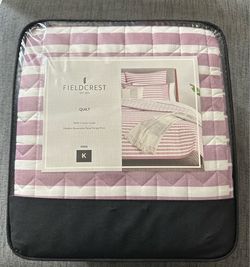 Fieldcrest QUILT Modern Reversible Panel Stripe Print Full/Queen & King available