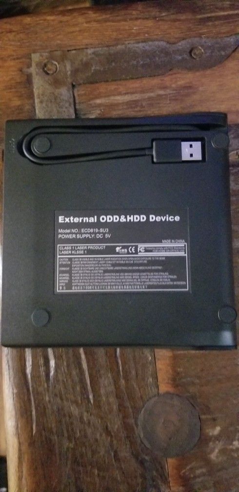  Portable USB Car  Dvd/ Cd/ Player 
