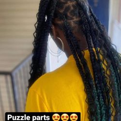 Puzzle Parts Knotless Wig