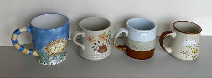 Set of 4 Ceramic Mugs with Floral  & birds Designs