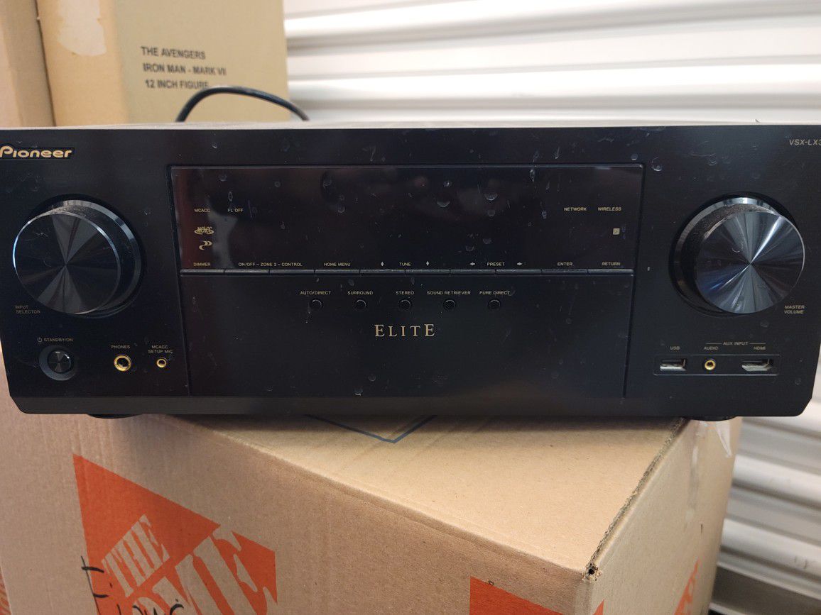 Polk Audio 7.1 Surround Sound Speaker Set With Pioner Elite  Receiver And Subwoofer
