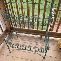 Green Metal Plant Stand 