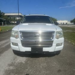 2010 Ford Explorer