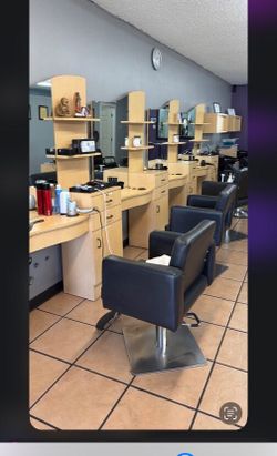 Salón station vanity desk . We deliver