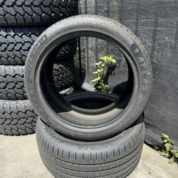 Atlas 255 40 R19