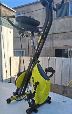 pooboo exercise bike / bicicleta de ejercicio