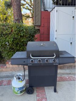 Char-Broil Performance 4-Burner Gas Grill